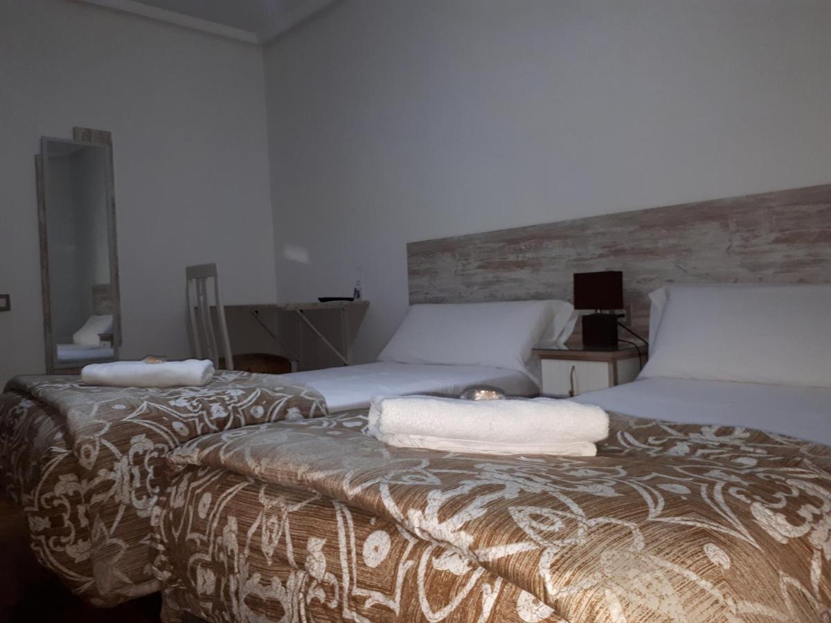Pension Saint Mateo Logroño Exteriér fotografie
